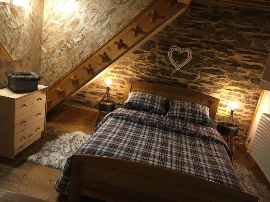 Hébergement de vacances La Penates, Ambiance Cocooning Bogny-sur-Meuse